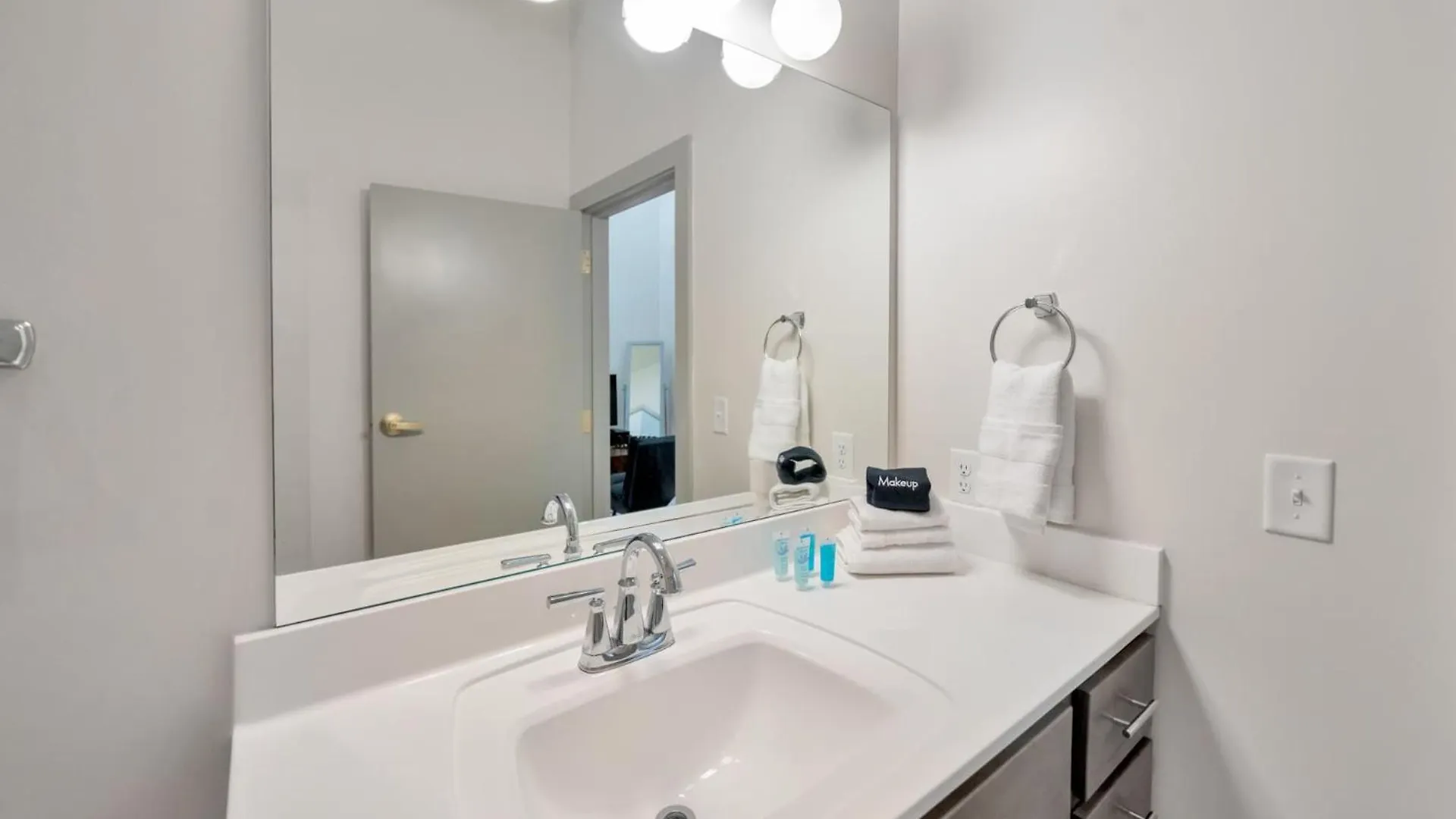 Appartement Bright And Modern Studio In Louisville # 309